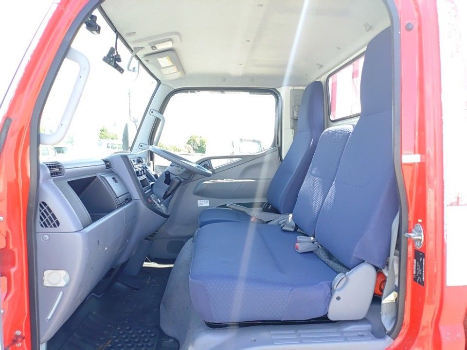 2009 Mitsubishi Fuso Canter auction photo 16
