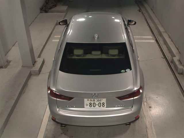 2016 Lexus IS200t auction photo 7