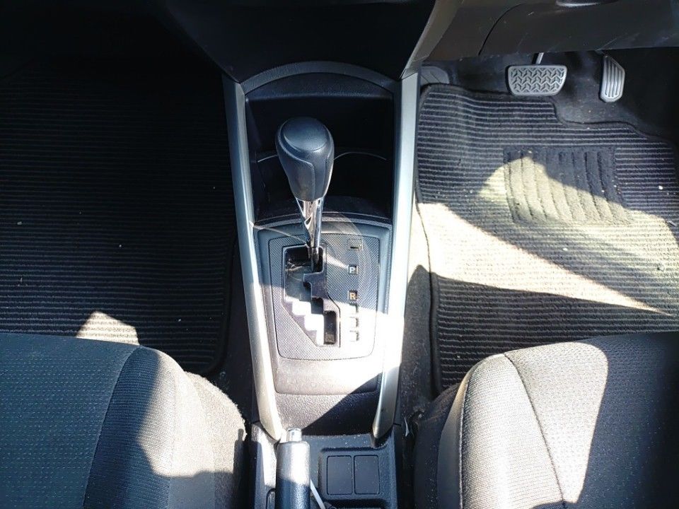 2019 Toyota Corolla Fielder auction photo 12