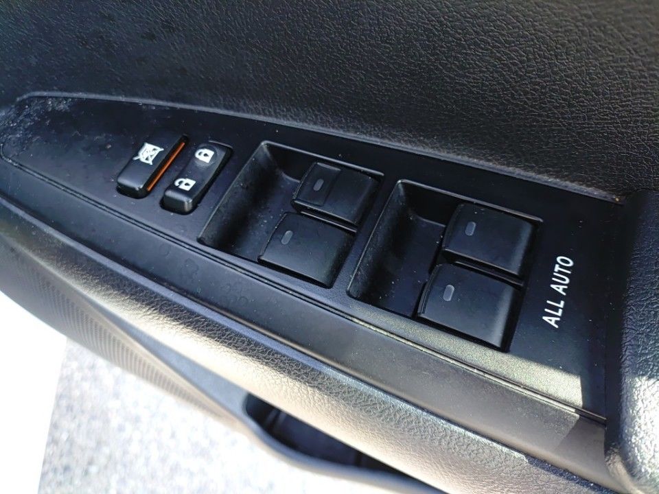 2019 Toyota Corolla Fielder auction photo 14