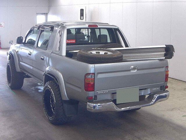 2002 Toyota ハイラックススポーツピックアップ Double cab 4WD auction photo 2
