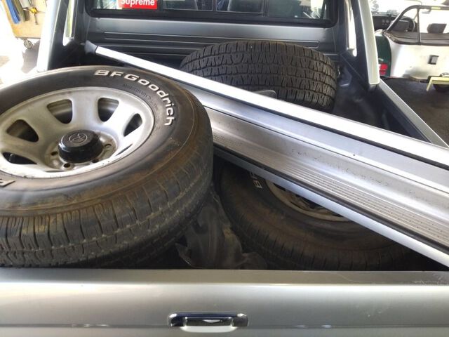 2002 Toyota ハイラックススポーツピックアップ Double cab 4WD auction photo 6
