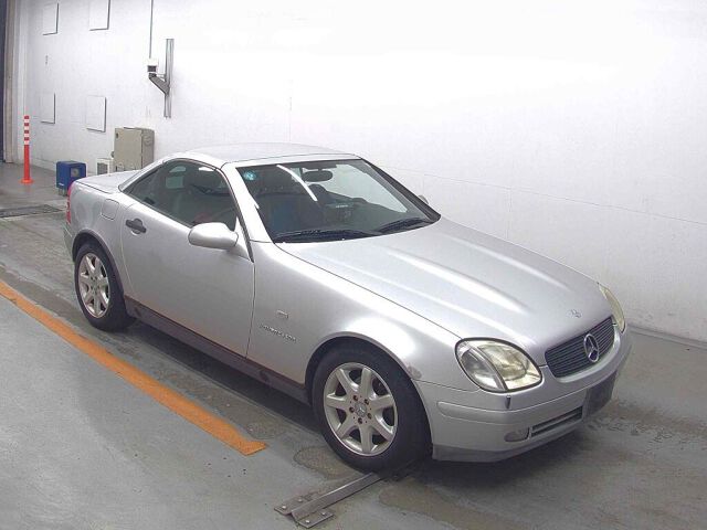 Japan Auction Vehicles 8 2000 Mercedes-Benz SLK SLK230コンプレッサ auction photo