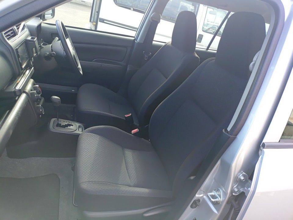 2018 Toyota Probox auction photo 16