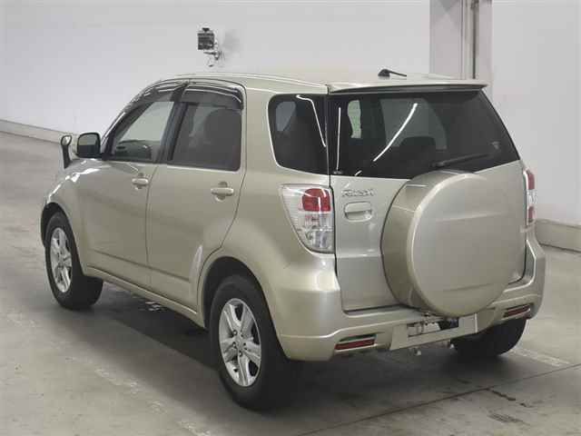 2014 Toyota Rush G L package auction photo 2
