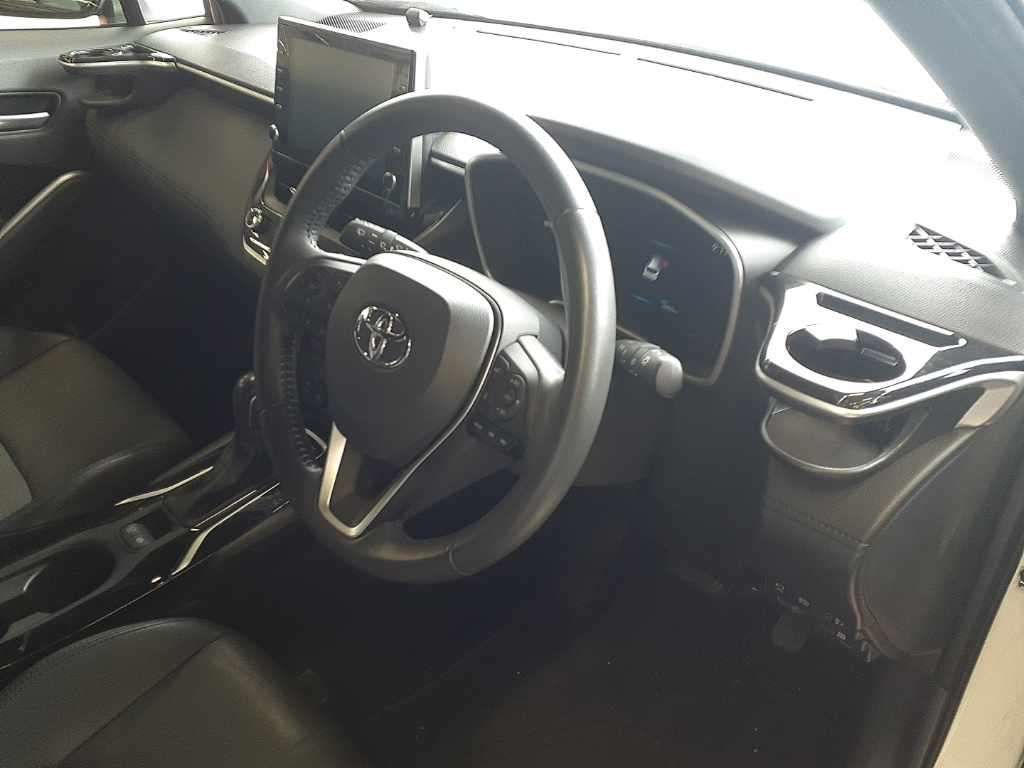 2022 Toyota Corolla Cross Z auction photo 9