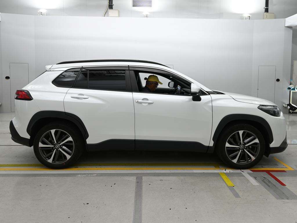 2022 Toyota Corolla Cross Z auction photo 3