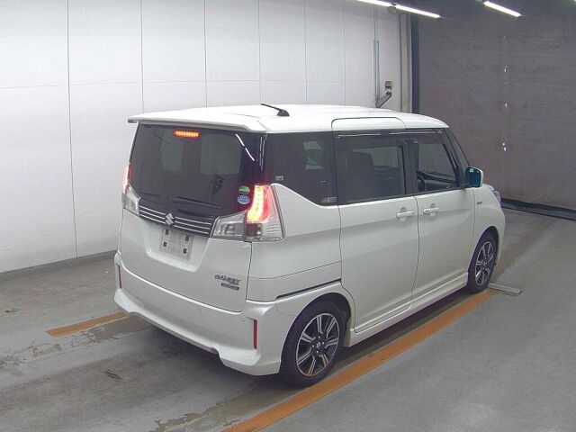 2019 Suzuki ソリオバンディット Hybrid MV 4WD auction photo 5