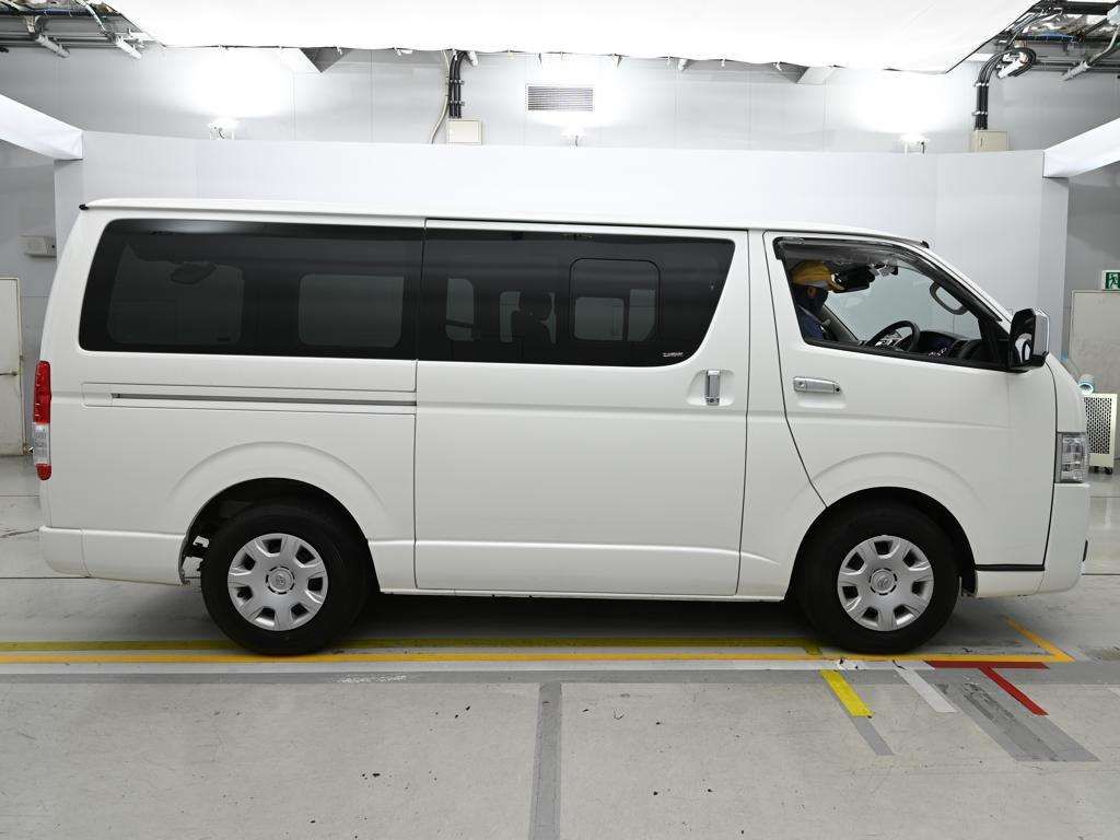 2023 Toyota Hiace ロングスーパーGL auction photo 3