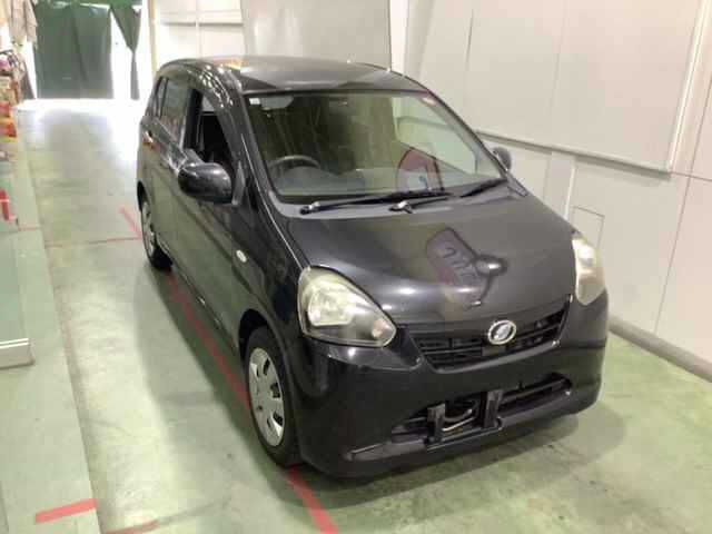 2011 Daihatsu Mira e:S X Japan auction vehicle