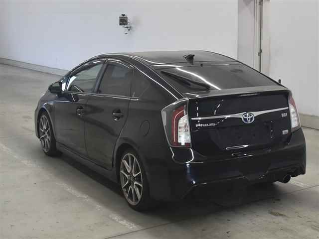 2013 Toyota Prius SツーリングセレクションGs auction photo 2