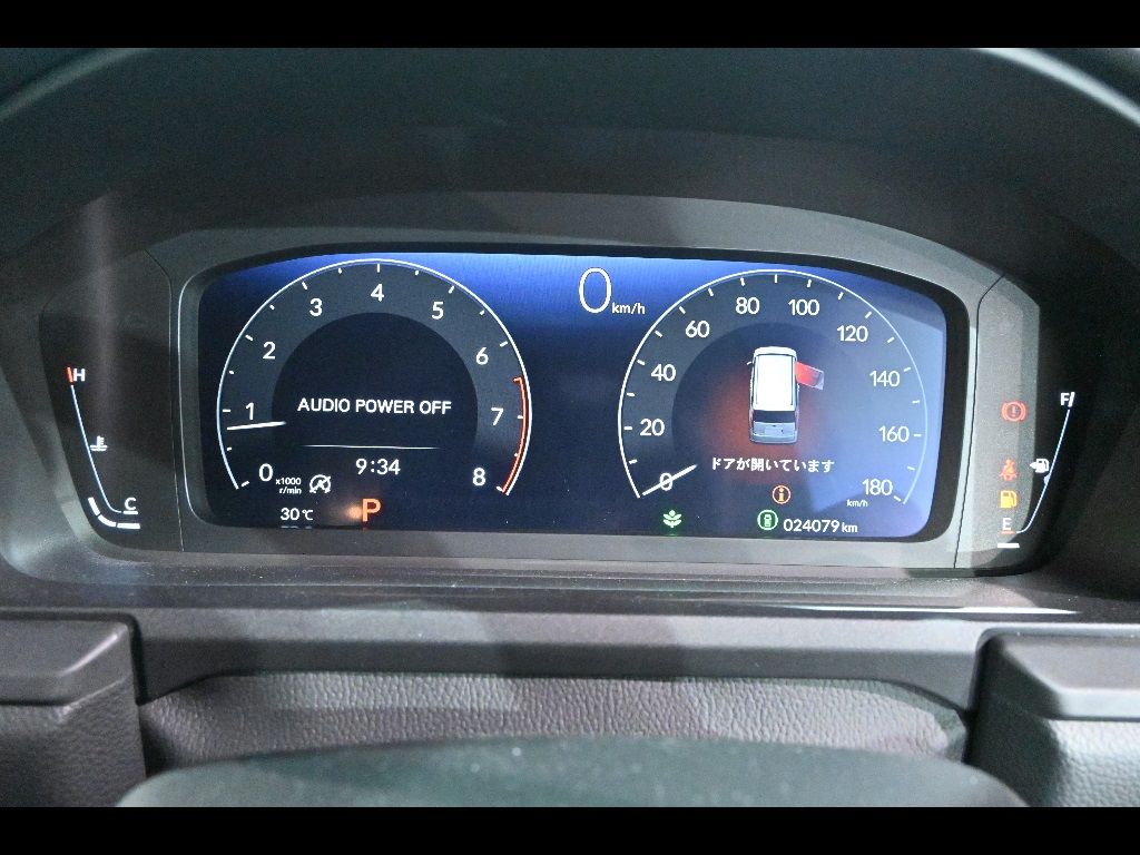 2023 Honda Stepwgn 4WD 7 people auction photo 9