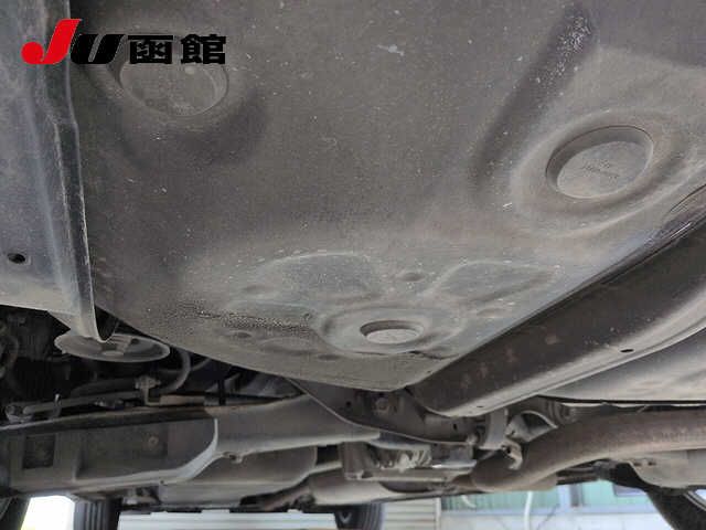 2016 Toyota Alphard X 4WD auction photo 8