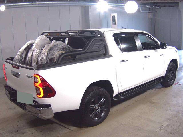 2023 Toyota Hilux Z 4WD auction photo 5