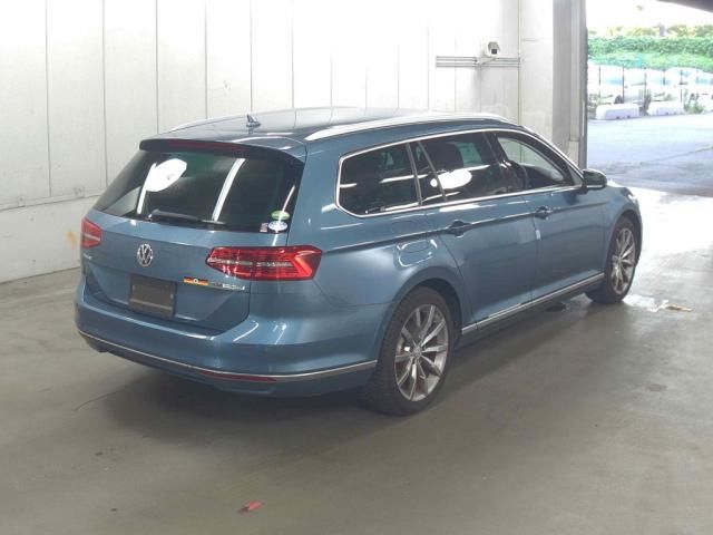 2017 Volkswagen VW Passat Variant TSI Highline Tech auction photo 3