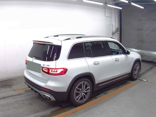 2023 Mercedes-AMG GLB GLB35 4-speed AMG package 4WD auction photo 5