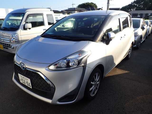2021 Toyota Sienta Hybrid FUNBASE G Japan auction vehicle