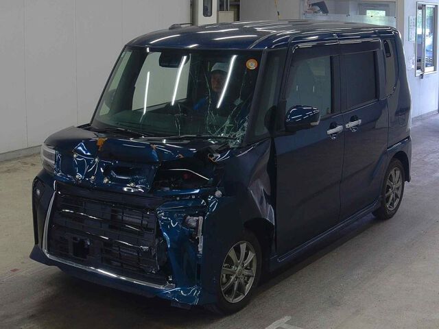2025 Daihatsu Tanto Custom X auction photo 4