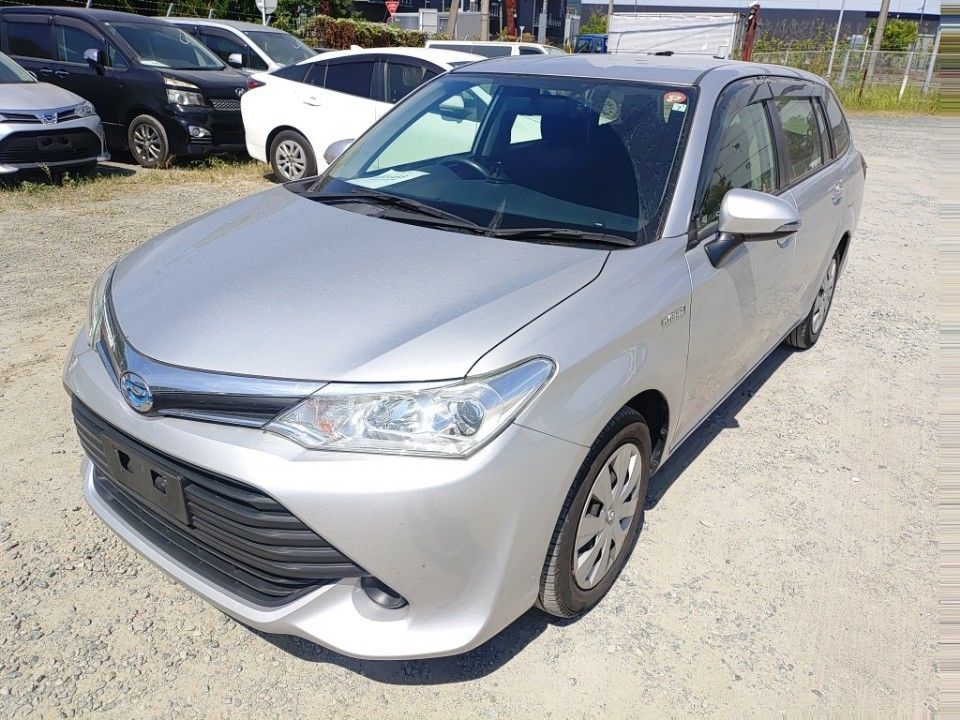 Japan Auction Vehicles 32 2017 Toyota Corolla Fielder auction photo