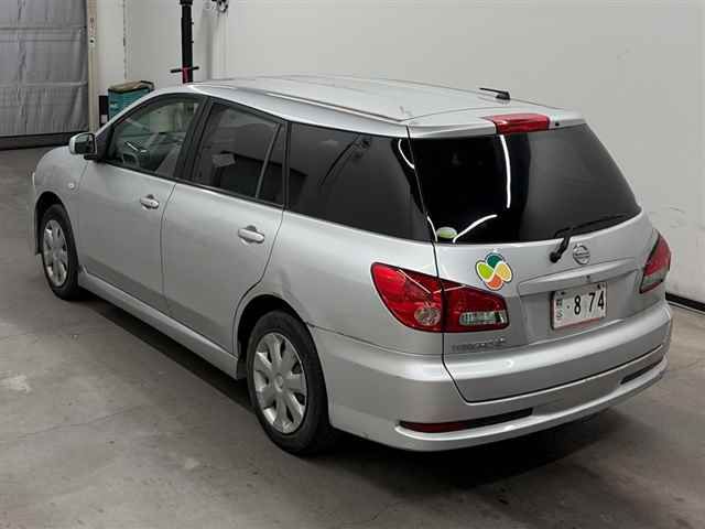 2010 Nissan ウイングロード 15M auction photo 2