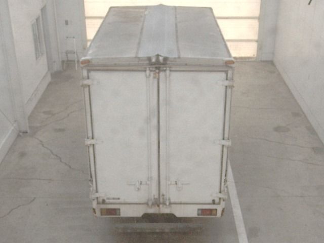 2013 Isuzu Elf Wing auction photo 3