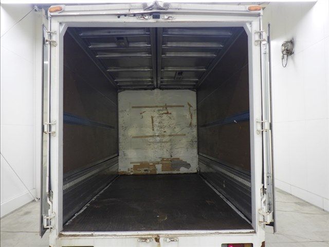 2013 Isuzu Elf Wing auction photo 4