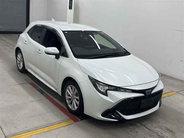 Japan Auction Vehicles 12 2023 Toyota Corolla Sport ハイブリッドG auction photo