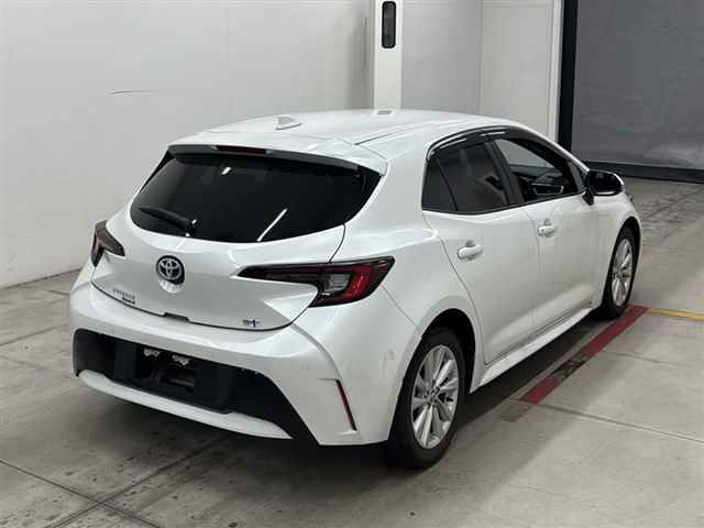 2023 Toyota Corolla Sport ハイブリッドG auction photo 5