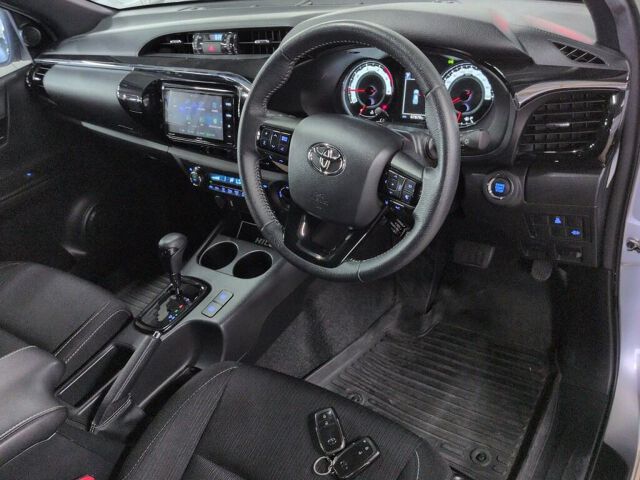 2020 Toyota Hilux Z Black Rally Edition 4WD auction photo 6
