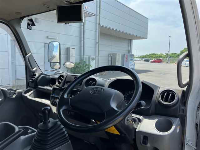 2013 Toyota Dyna レイトウ・レイゾウ auction photo 3