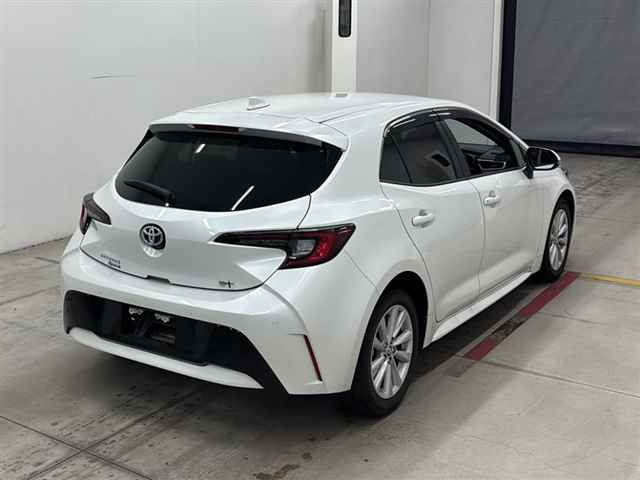 2023 Toyota Corolla Sport ハイブリッドG auction photo 5
