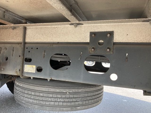 2010 Isuzu Forward Reizo Reito auction photo 13