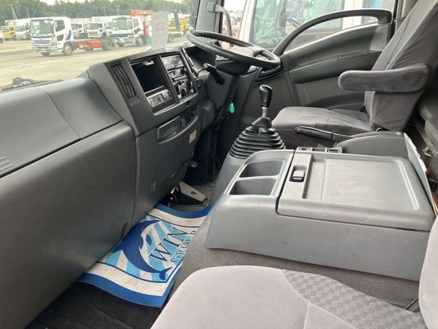 2010 Isuzu Forward Reizo Reito auction photo 5