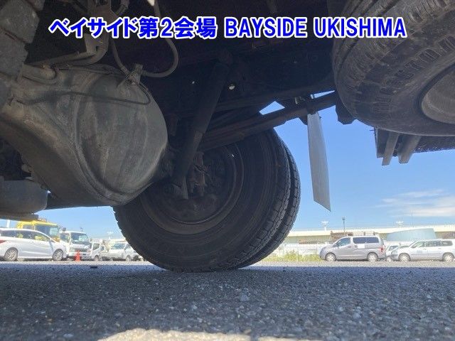 2013 Isuzu Elf Flat crane auction photo 11