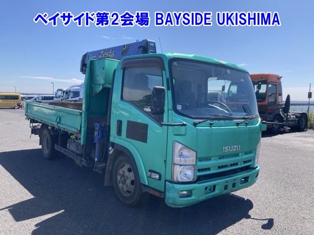 Japan Auction Vehicles 18 2013 Isuzu Elf Flat crane auction photo