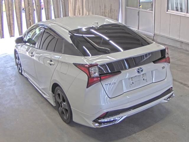 2021 Toyota Prius Sツーリングセレクションブラックエディション auction photo 2