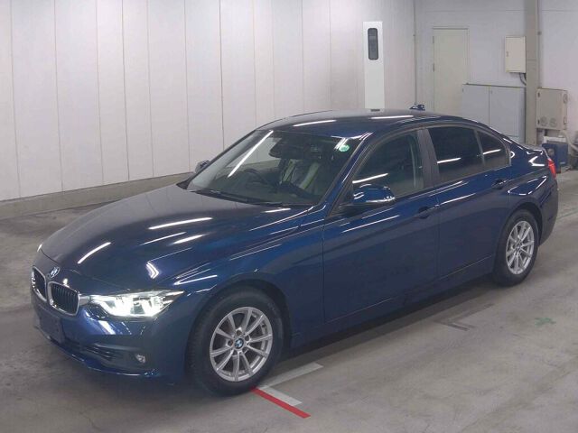 2017 BMW 3 Series 318I auction photo 4