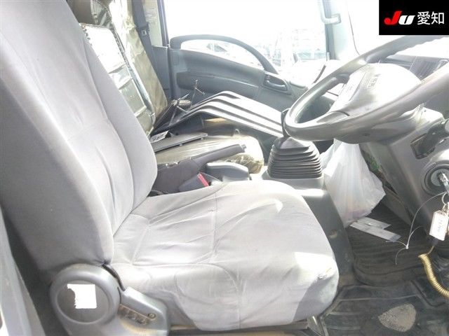 2013 Isuzu エルフ T auction photo 6