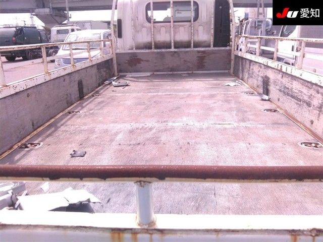 2013 Isuzu エルフ T auction photo 4