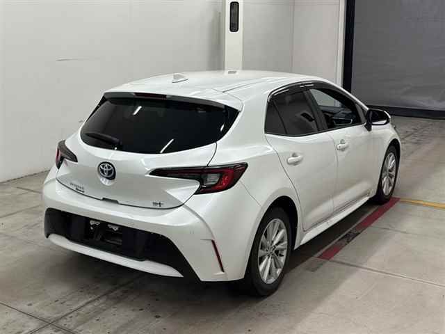 2023 Toyota Corolla Sport ハイブリッドG auction photo 5