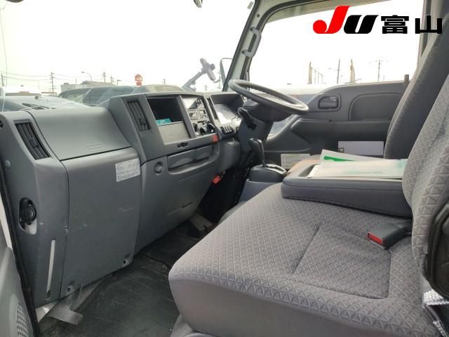 2019 Isuzu Elf Reitou Reizousha auction photo 3