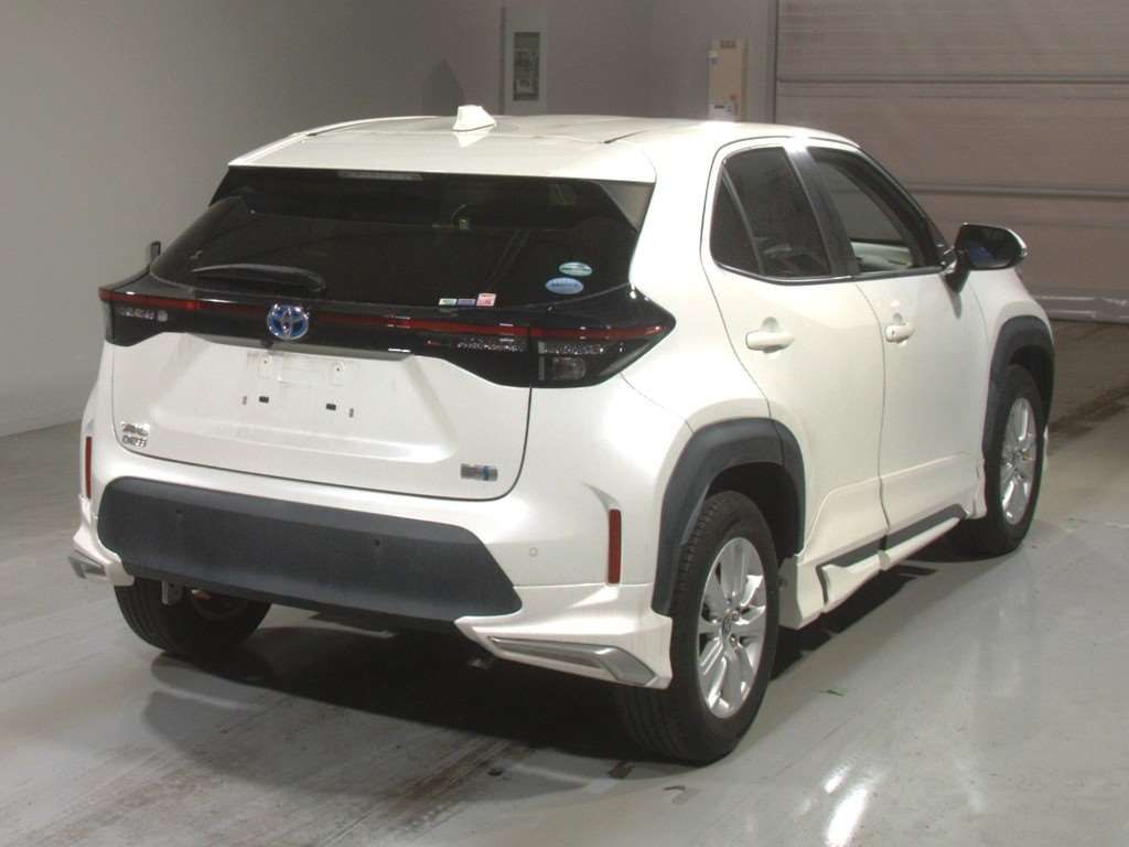 2021 Toyota Yaris Cross Hybrid G auction photo 2