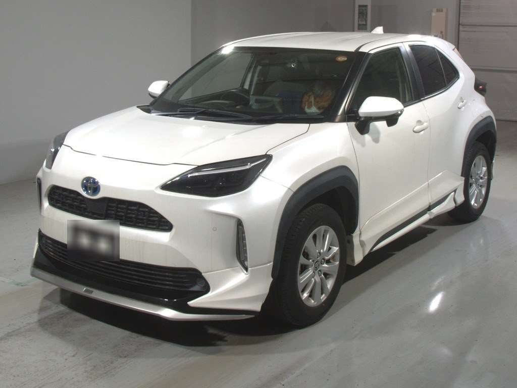 2021 Toyota Yaris Cross Hybrid G Japan auction vehicle