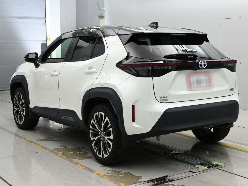 2022 Toyota Yaris Cross ハイブリッドZ auction photo 6