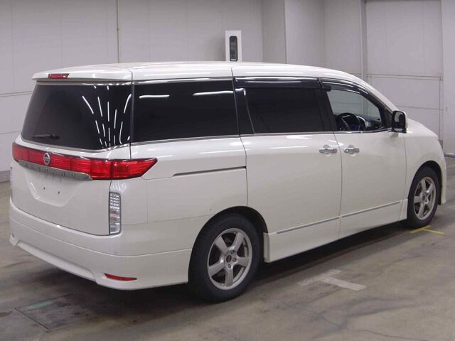 2012 Nissan Elgrand 250 Highway Star 4WD auction photo 5