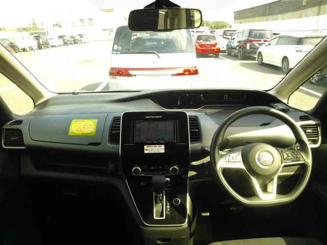 2020 Nissan Serena auction photo 8