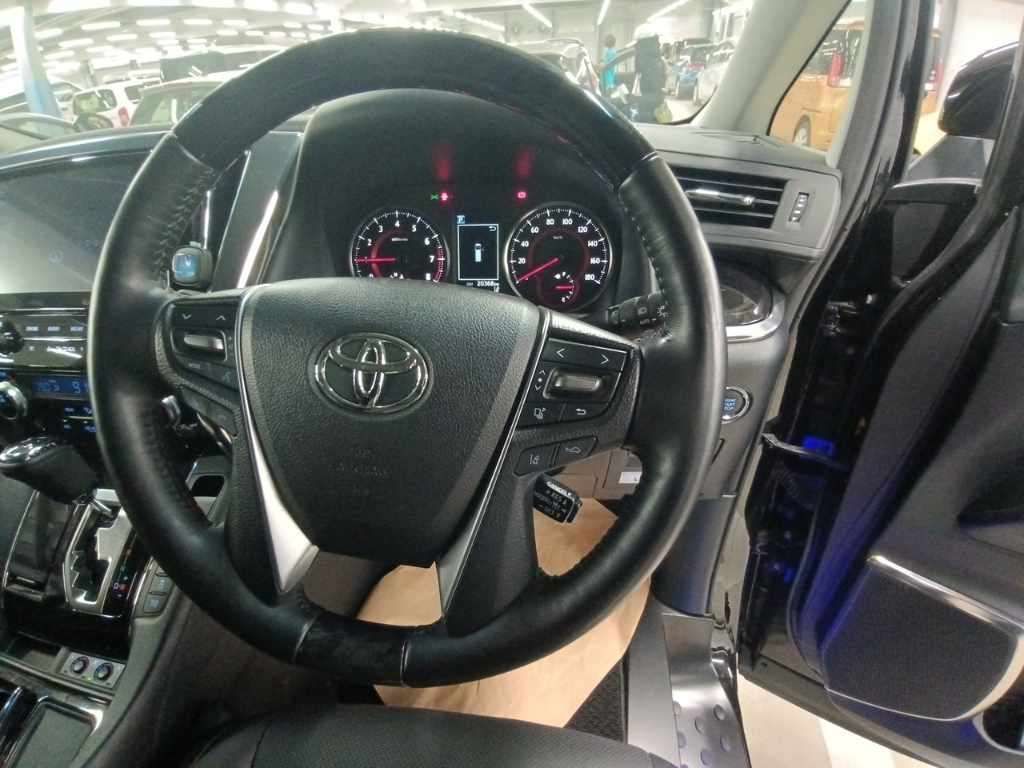 2022 Toyota Alphard 2.5S C Package auction photo 9