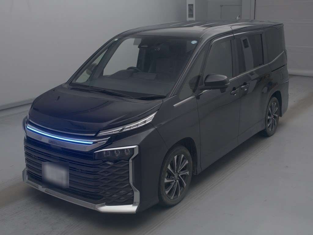 2023 Toyota Voxy S-Z Japan auction vehicle