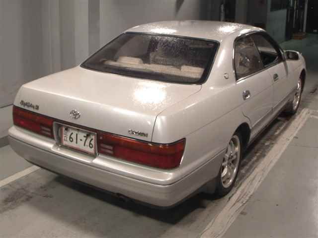 1995 Toyota Crown ロイヤルサルーンG auction photo 5