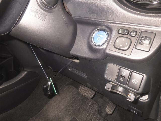 2018 Toyota Aqua S スマートエントリーPKG トヨタ auction photo 8